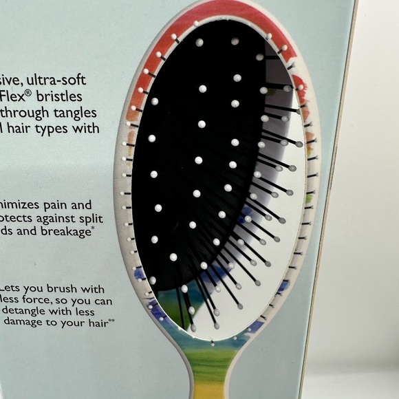 Wet Brush Original Detangler - Rainbow NWT - Picture 5 of 6